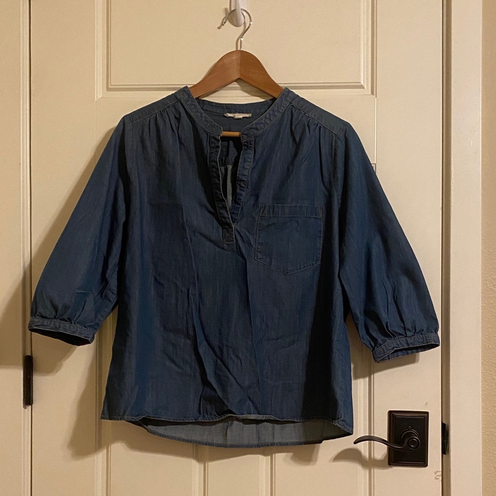 Anthropologie Pleione Denim Jean Chambray Top